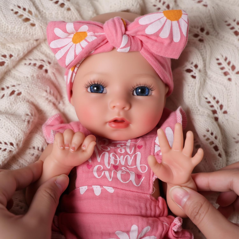 Muñeca Bebé Real Reborn Con Cuerpo Silicona Blanda Flexible Marcela 30 Cm